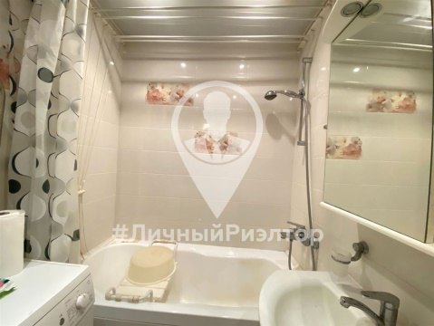 2-к квартира, 3/5 эт., 43м²