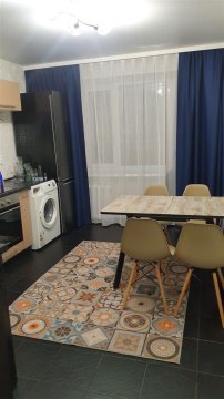 1-к квартира, 10/10 эт., 44м²