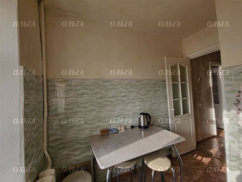 2-к квартира, 4/5 эт., 42м²