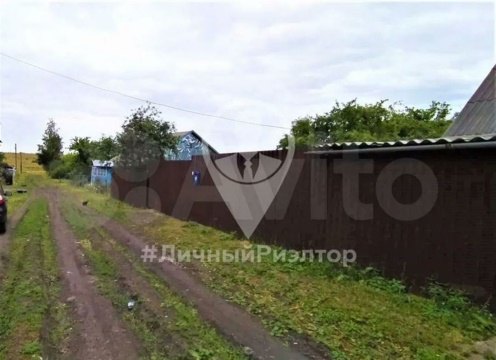 Дом 40м², участок 1 631 сот.